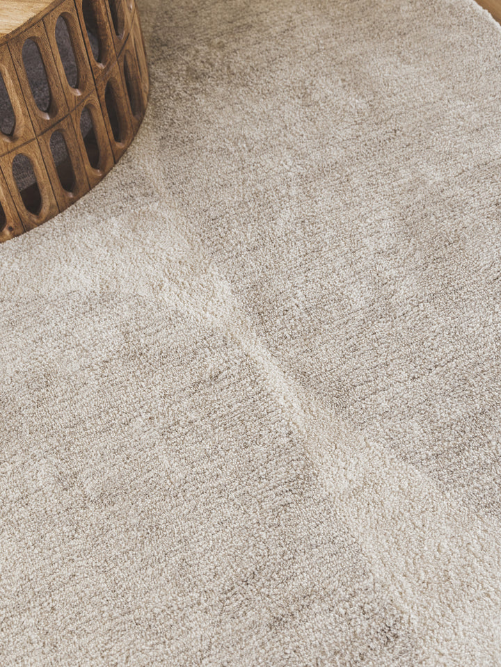 Jupiter Rug in Moonstone