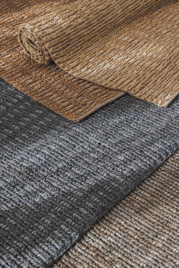 Jutties Rug in Midnight
