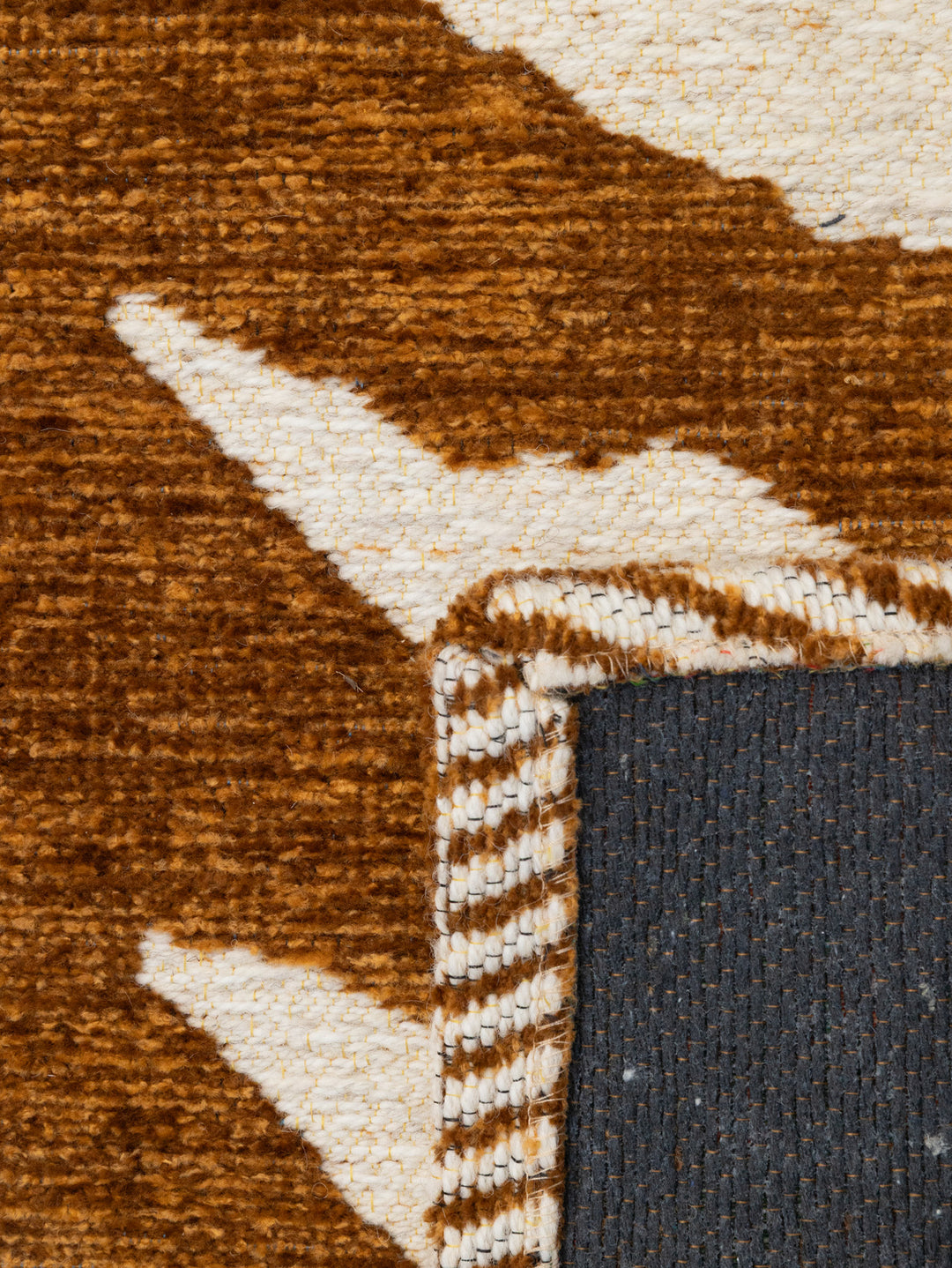 Juxtapose Rug in Chestnut