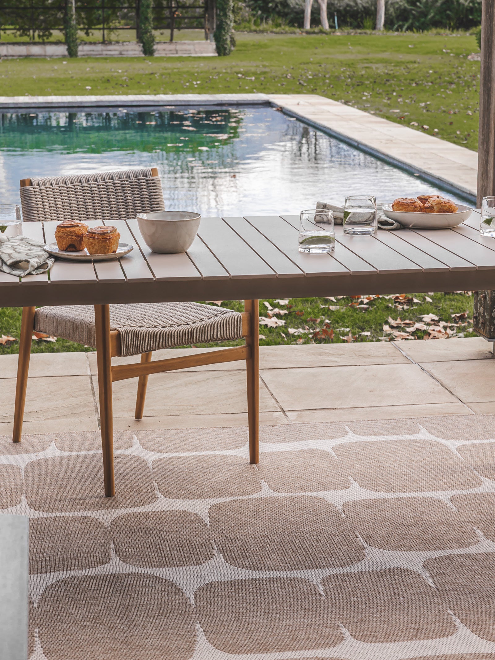 ⑨ハウスオブハーディ・マーキス４（House of Hardy Marquis) Kariba Outdoor Table 6 Seater - Hertex Haus - Hertex Haus