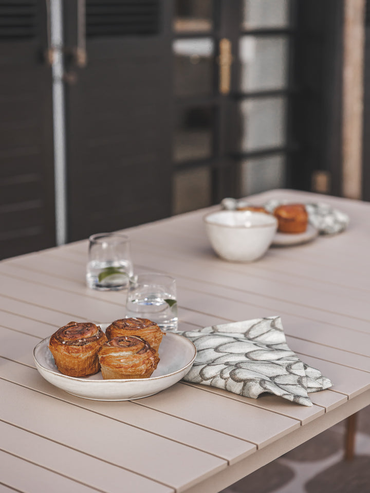 Kariba Outdoor Table 6 Seater