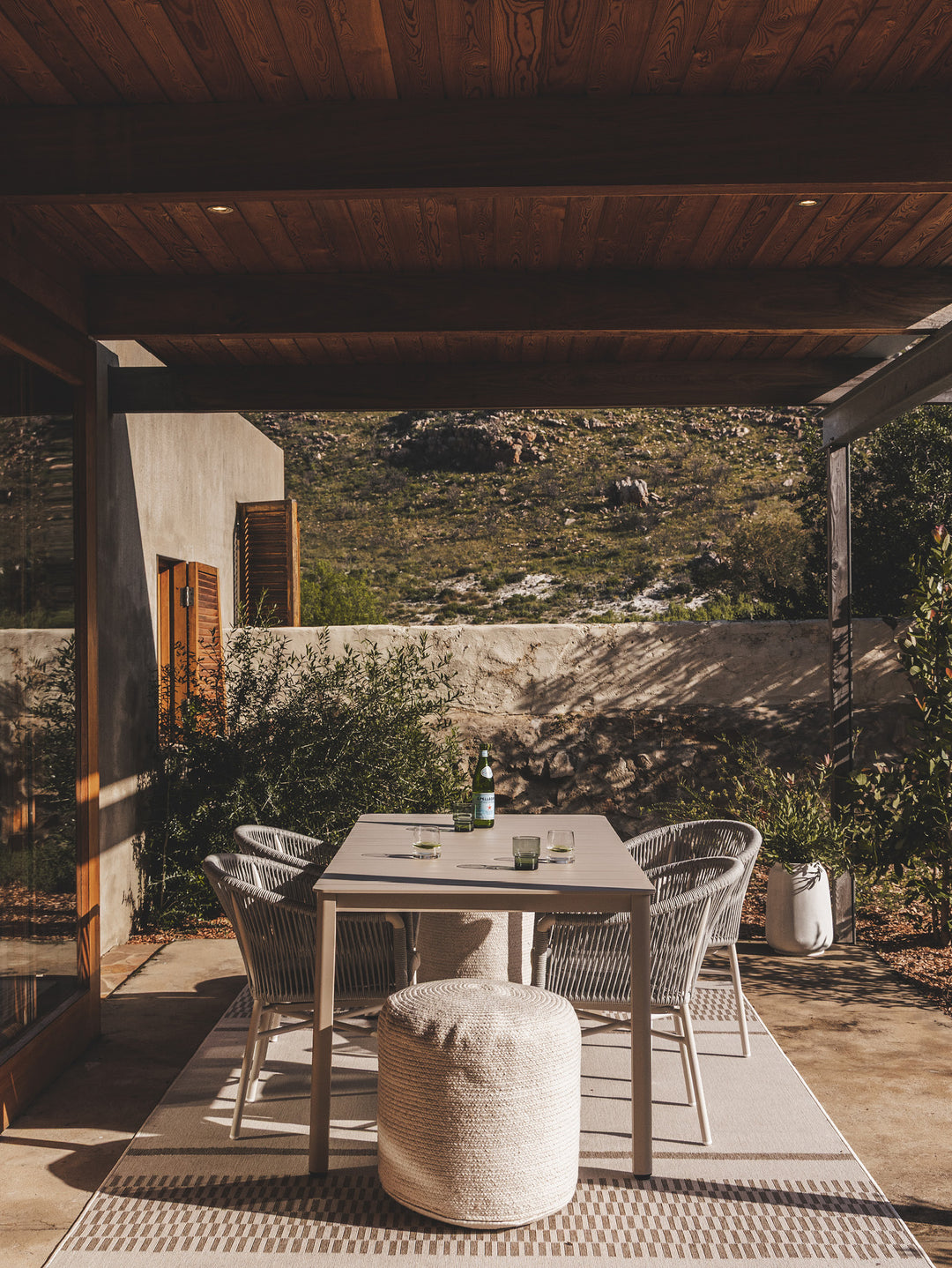 Kariba Outdoor Table 6 Seater
