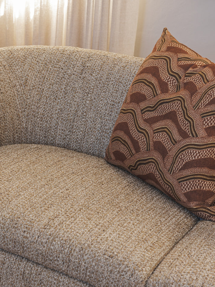 Kikuyu Scatter in Rustic