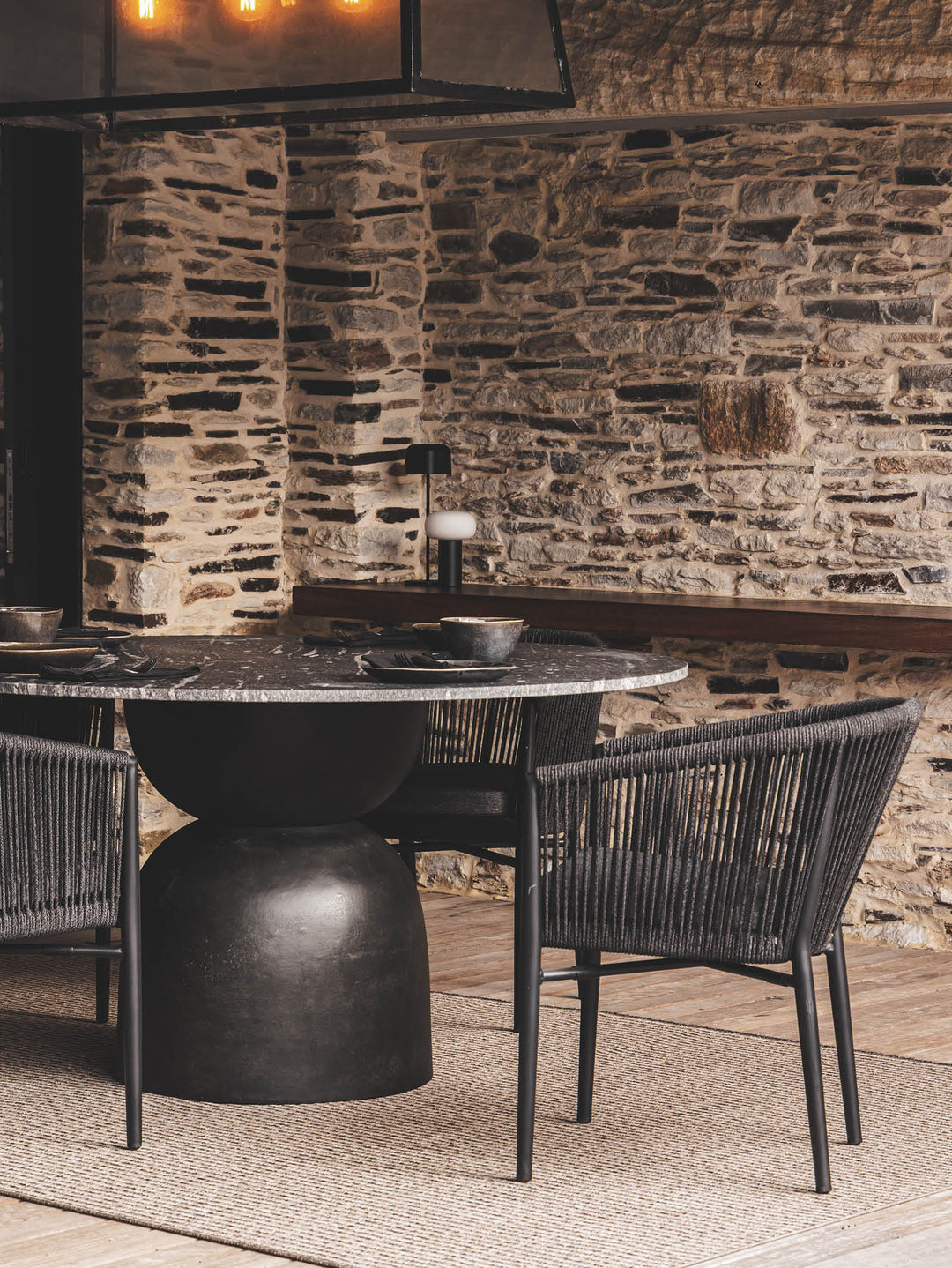 Lisbon Marble Dining Table 6-Seater in Carbon