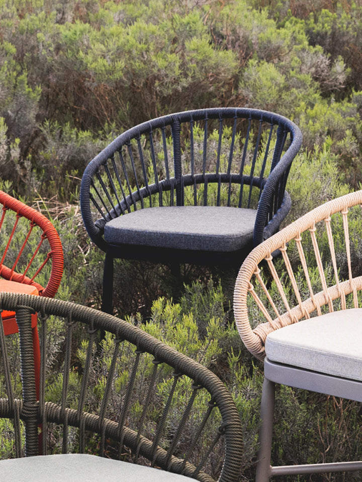 Lola Outdoor Bar Chair