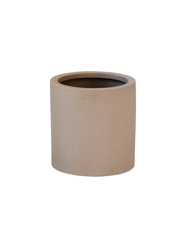 Loma Planters in Sahara