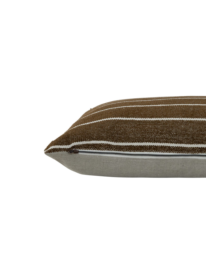 Lora Scatter in Chestnut