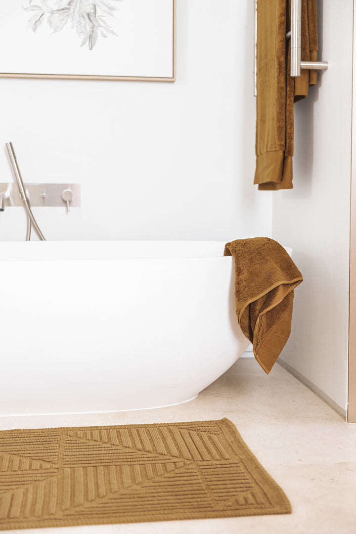 Luxor Hand Towel
