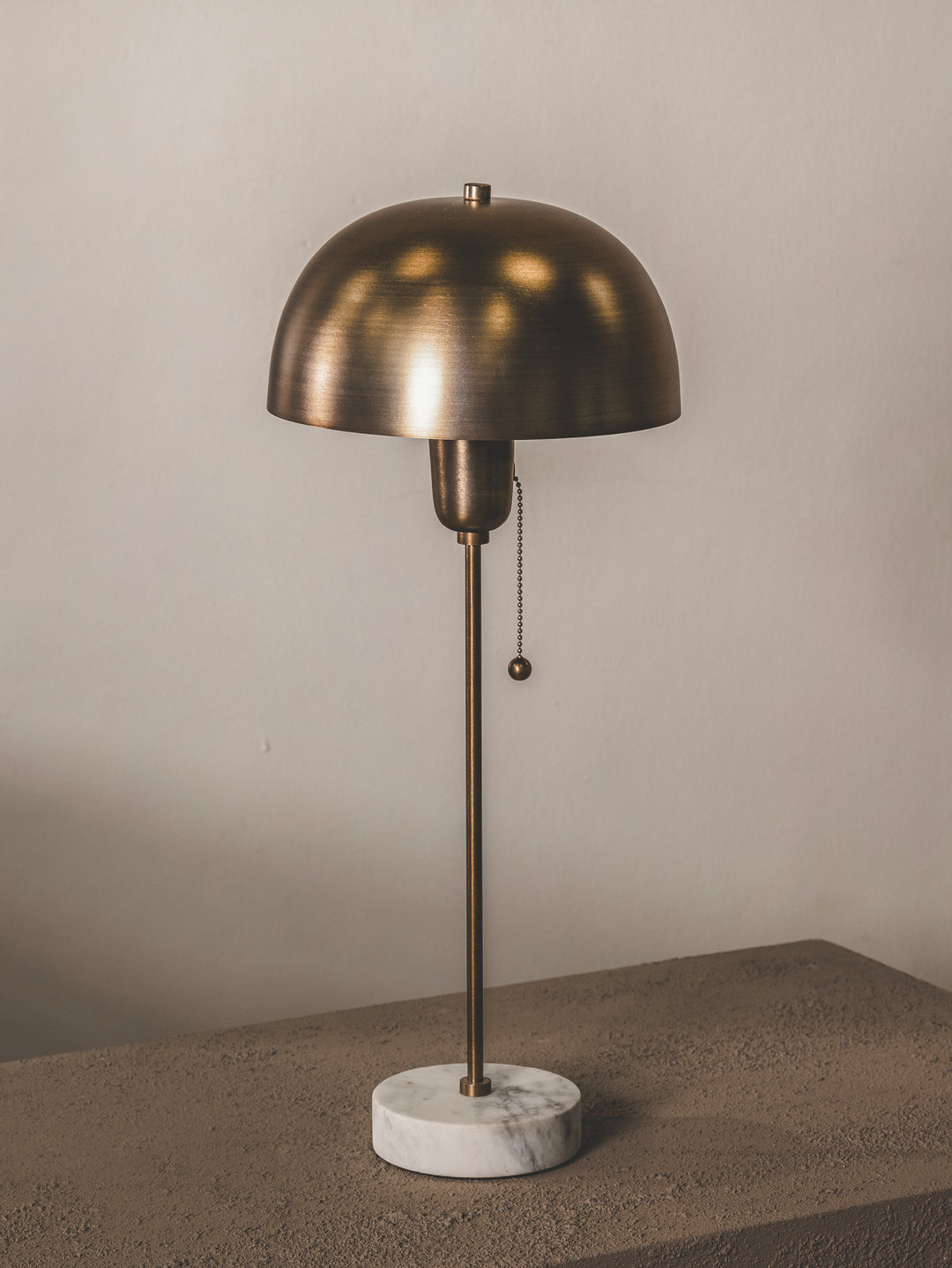 Lyric Bedside Lamp in Gilded