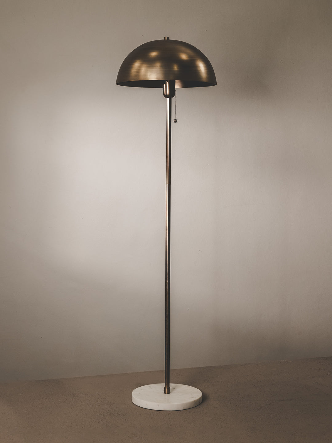 Lyric Floor Lamp in Gilded