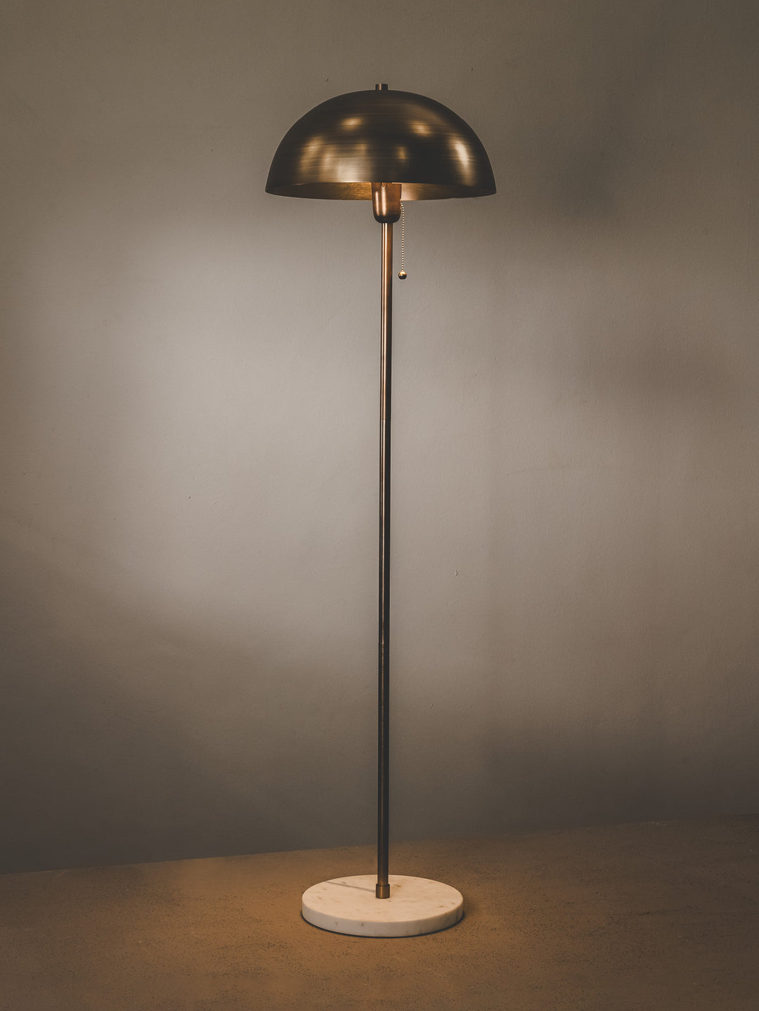 Lyric Floor Lamp in Gilded