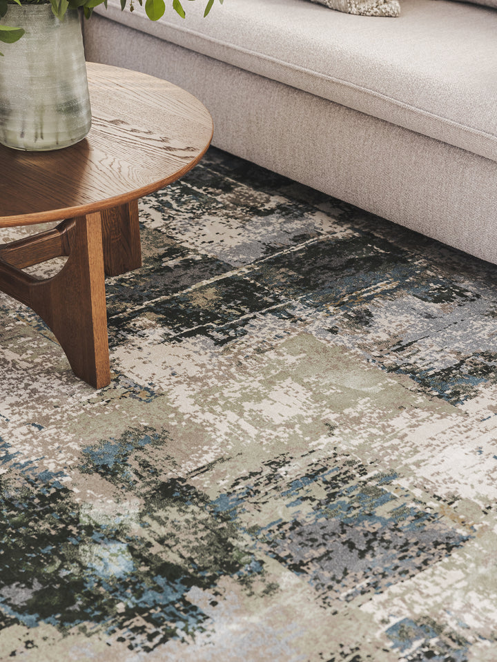 Legend Rug in Summer Teal