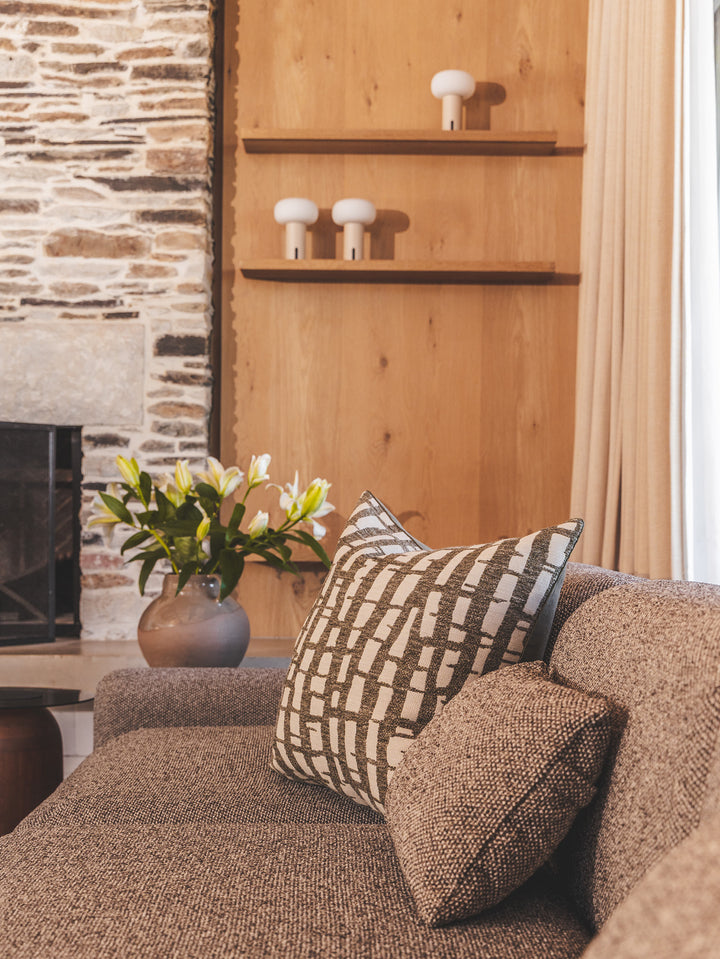 Mallow USB Table Light