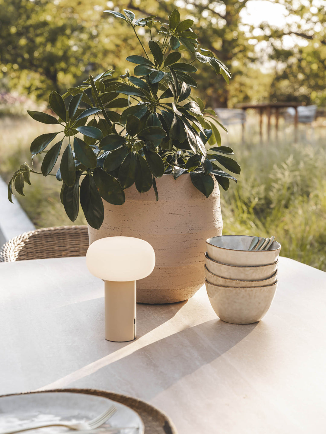 Mallow USB Table Light