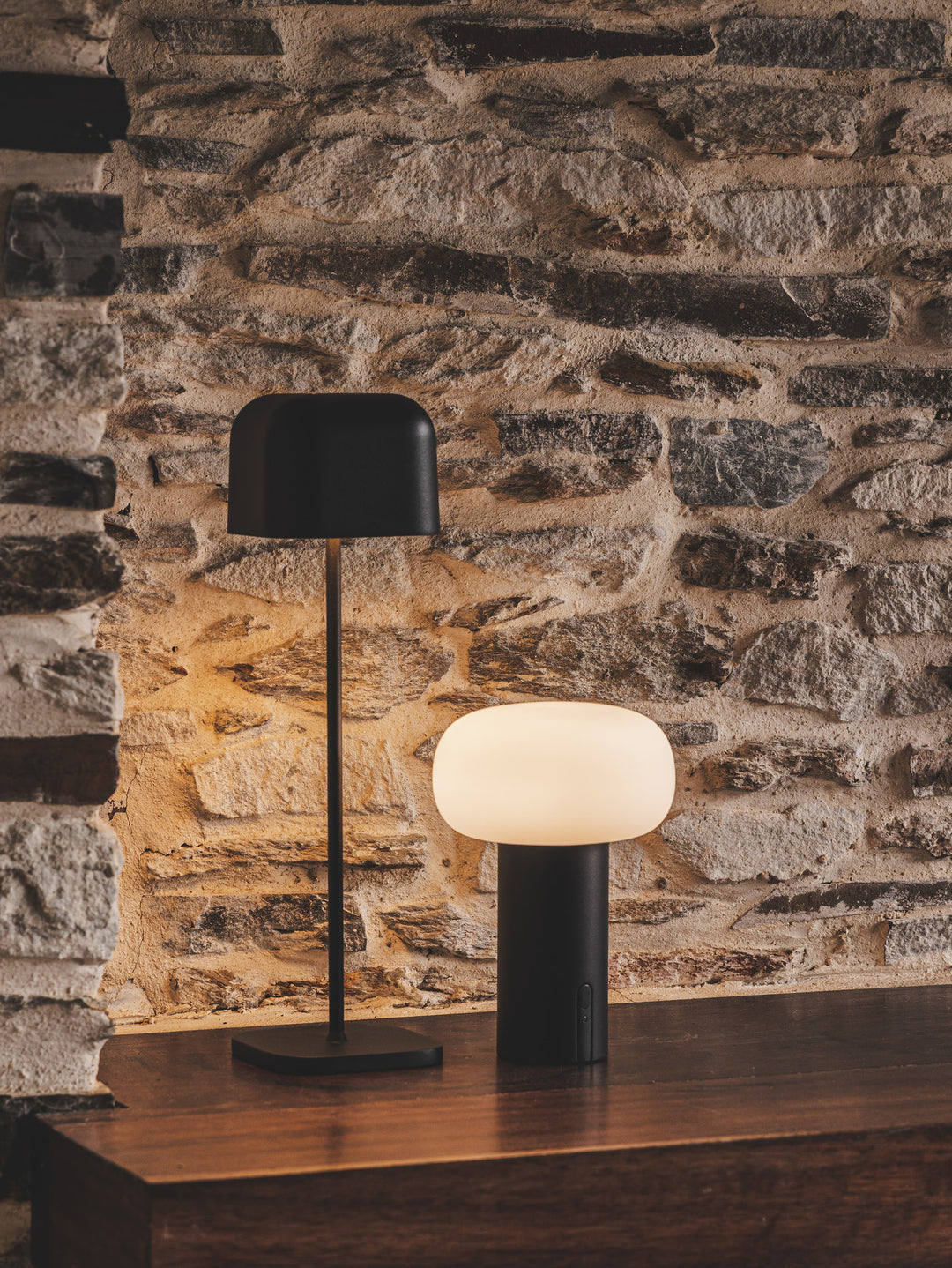 Mallow USB Table Light