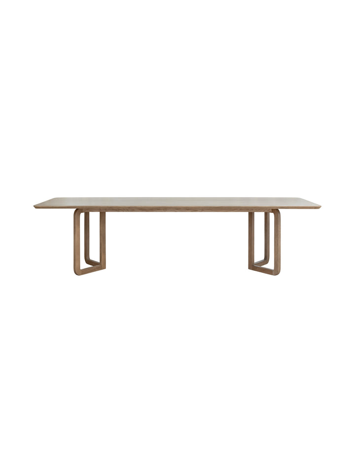Manhattan Oak Dining Table