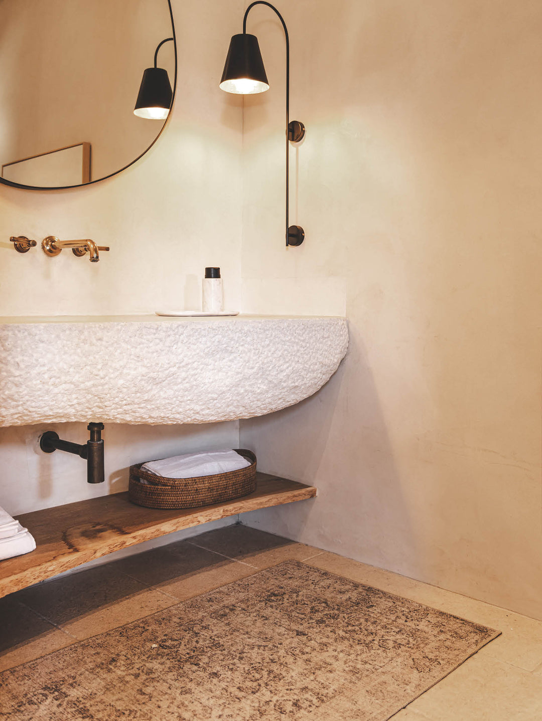 Courtship Runner in Chestnut