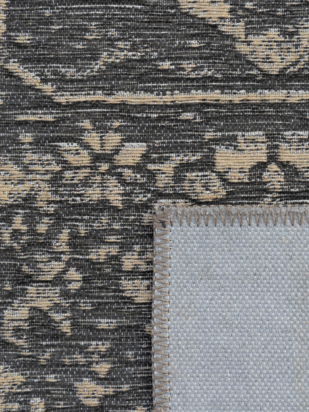 Memoir Rug in Ink Pen