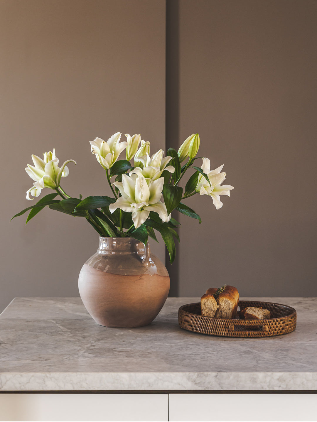 Marigold Vase in Dustbloom