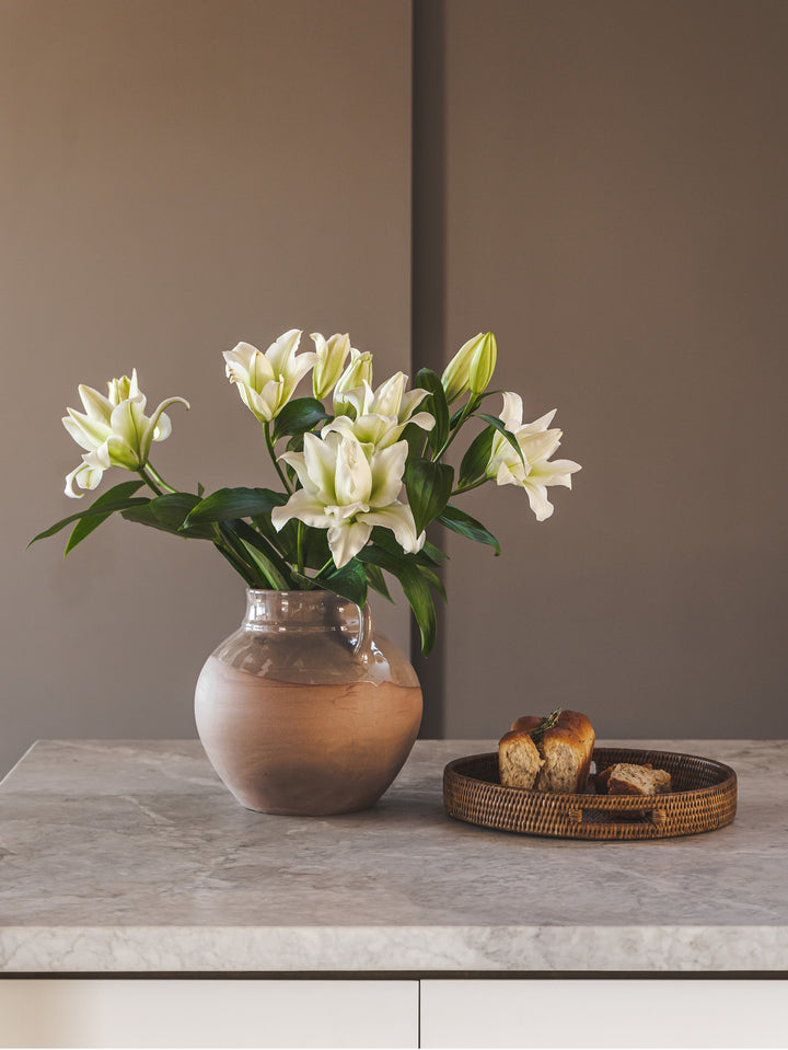 Marigold Vase in Dustbloom