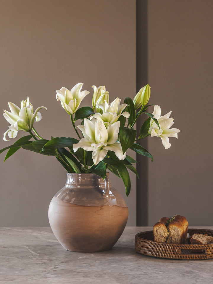 Marigold Vase in Dustbloom