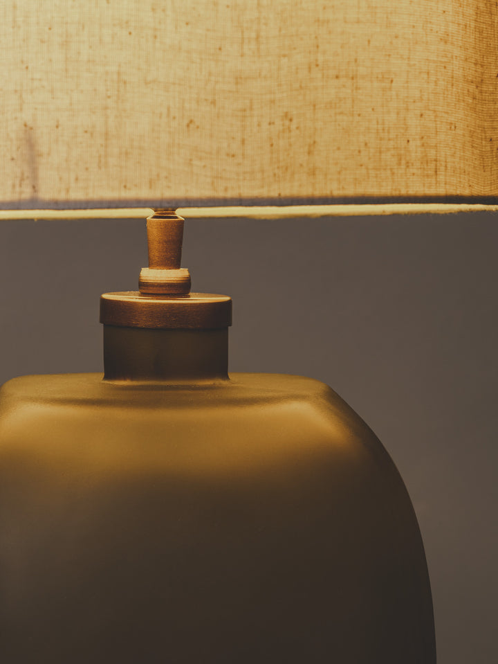 Marquee Table Lamp Medium in Willow