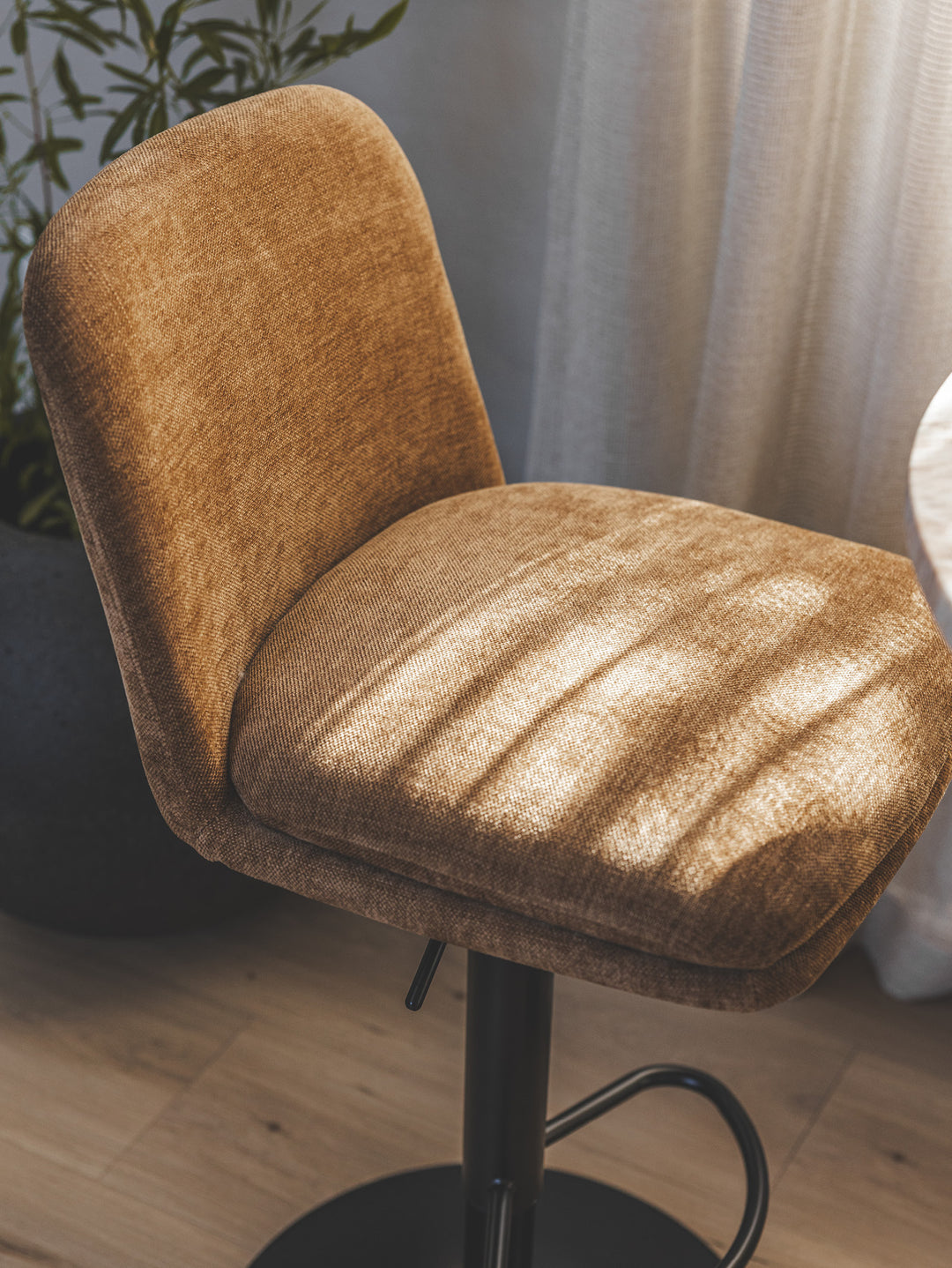 Mason Adjustable Counter Chair