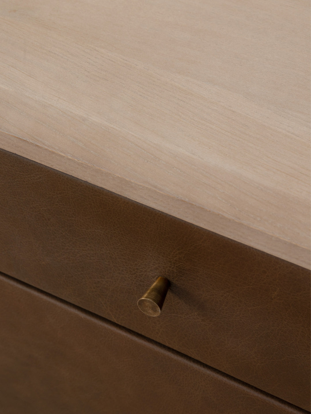 Memphis Oak Nightstand in Mocha