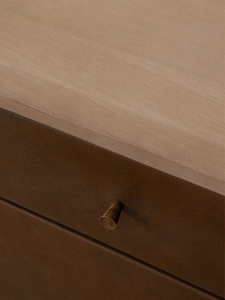 Memphis Oak Nightstand in Mocha