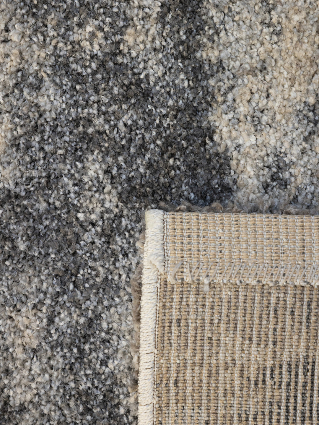 Milieu Rug in Ashes