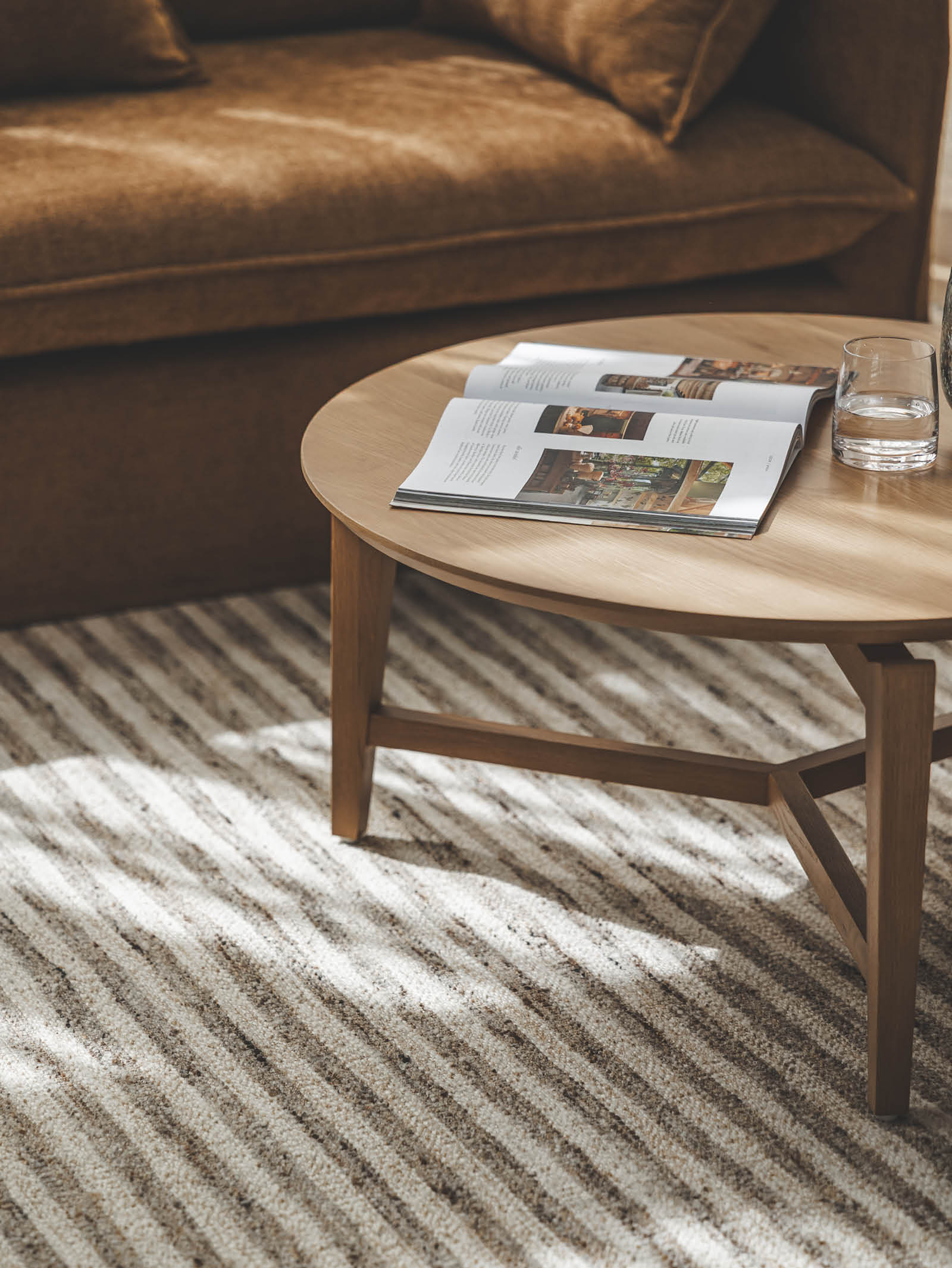 Molteno Oak Coffee Table in Ginger - Hertex Haus