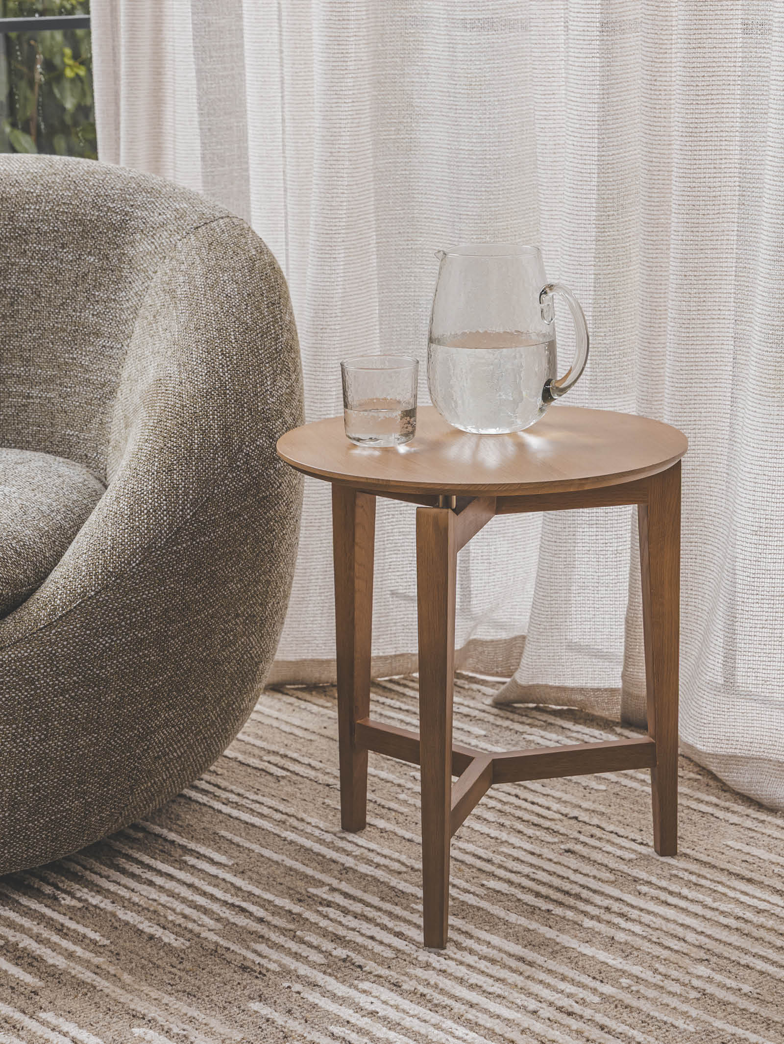 Molteno Oak Side Table in Ginger - Hertex Haus