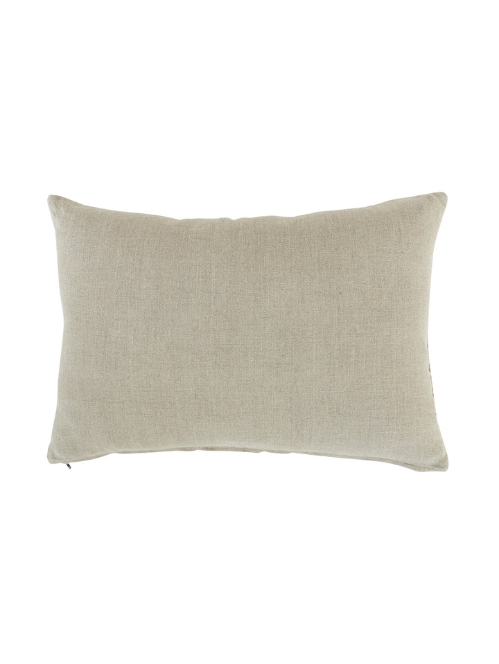 Moonlit Masquerade Scatter in Toasted Maple