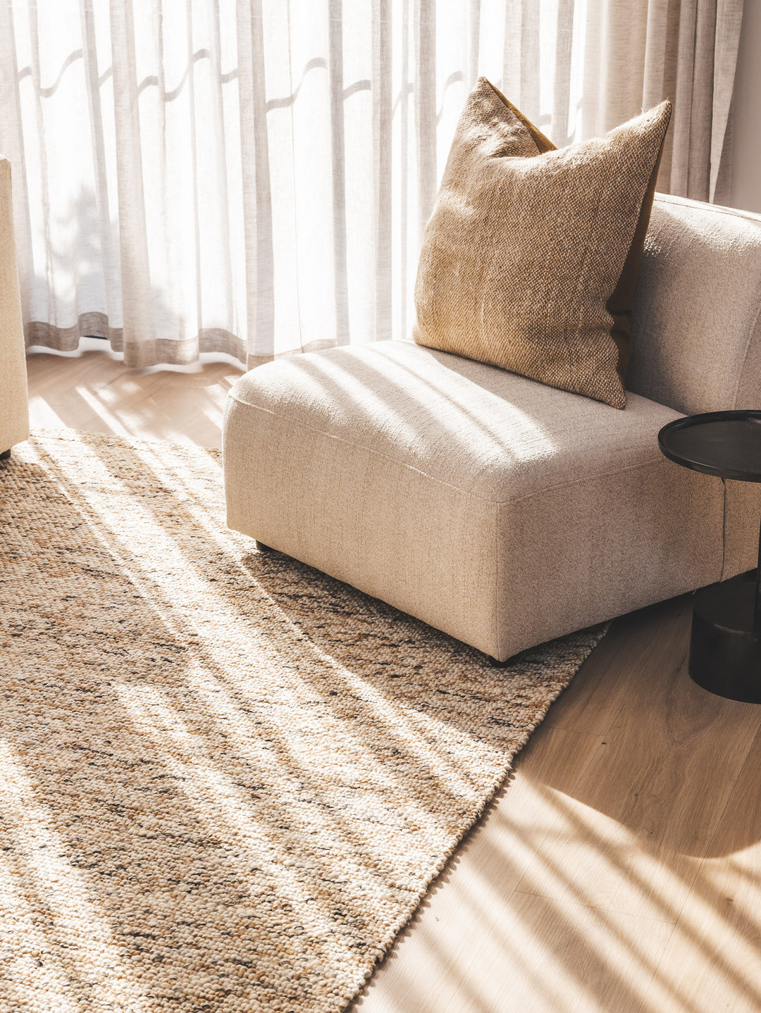 Cliff Rug in Rocky
