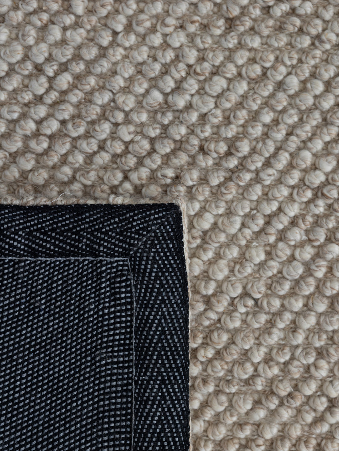 Pertek Rugs Perched Rug in Pebble - Hertex Haus - 200cm W x 300cm L - Hertex Haus