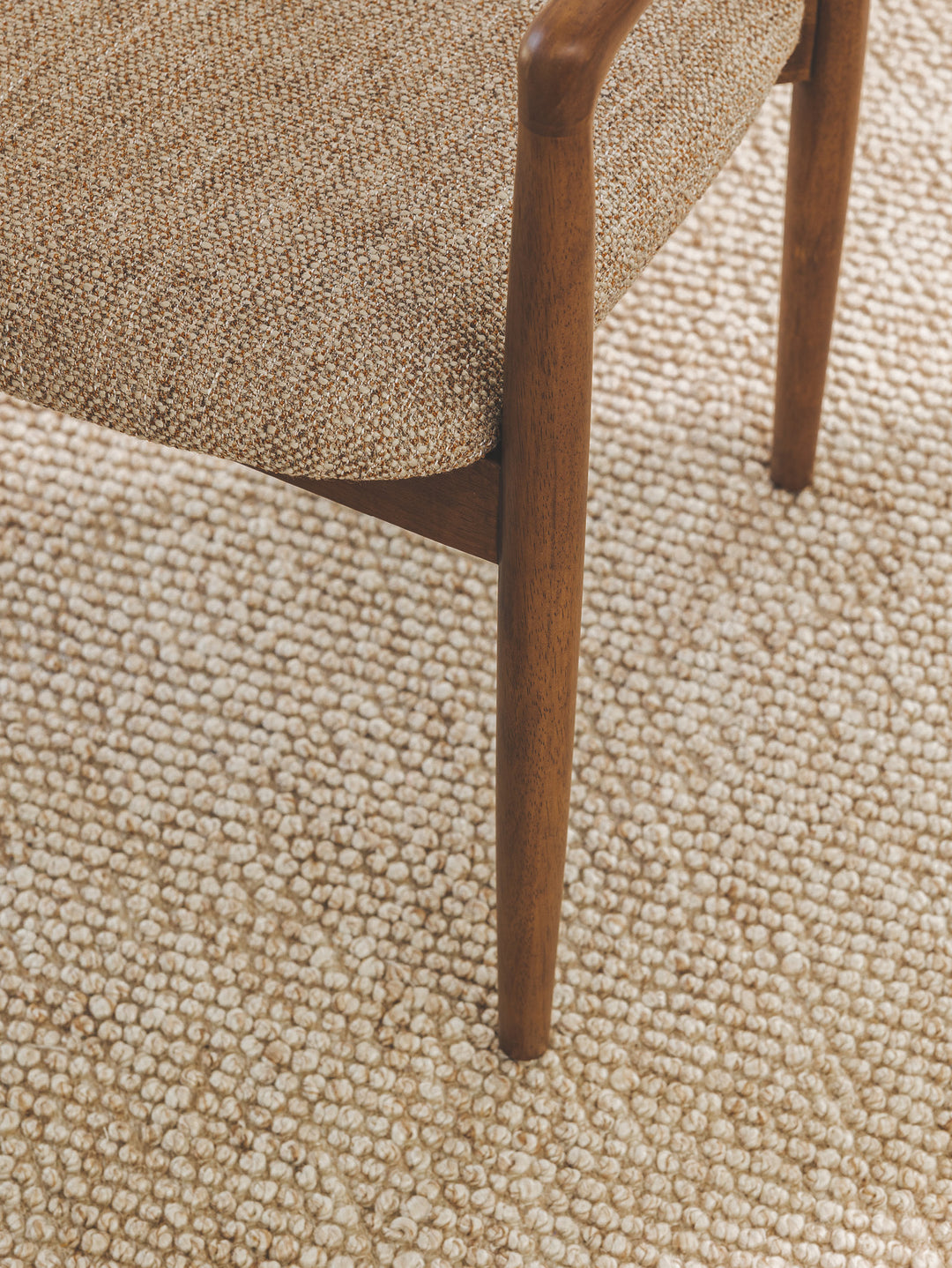 Pertek Rugs Perched Rug in Pebble - Hertex Haus - 200cm W x 300cm L - Hertex Haus