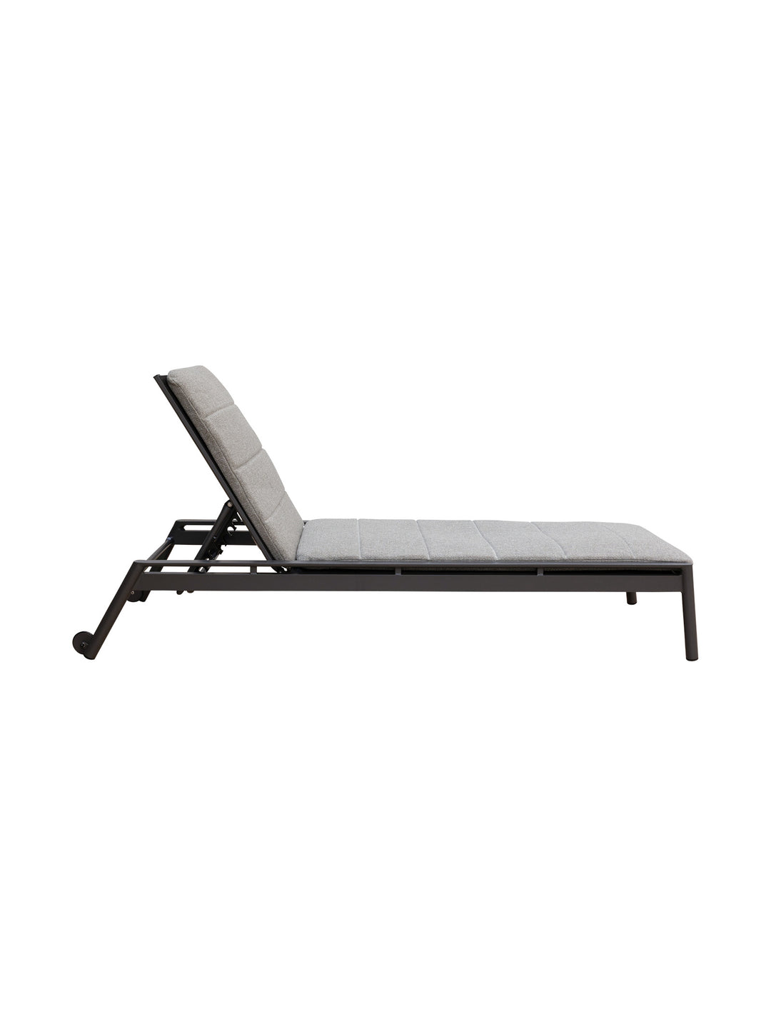 Nirvana Outdoor Lounger