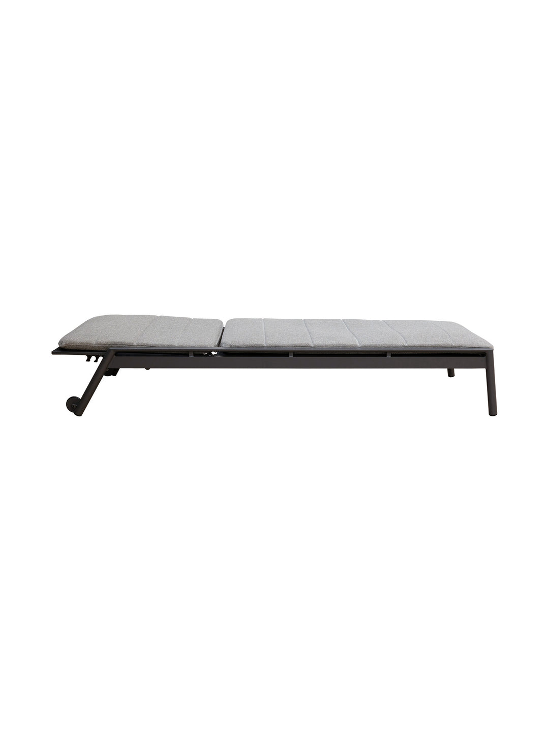 Nirvana Outdoor Lounger