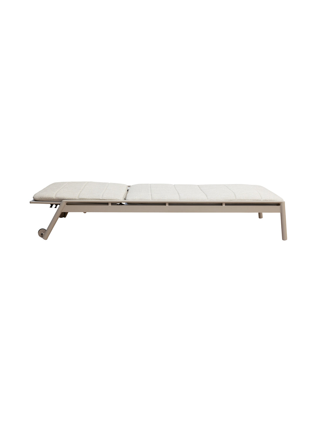 Nirvana Outdoor Lounger