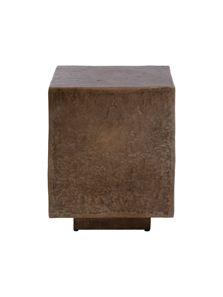 Obelisk Pillar