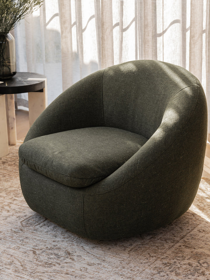 Obsession Swivel Chair