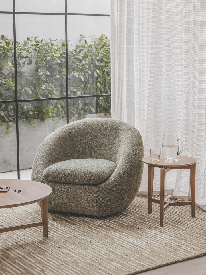 Obsession Swivel Chair