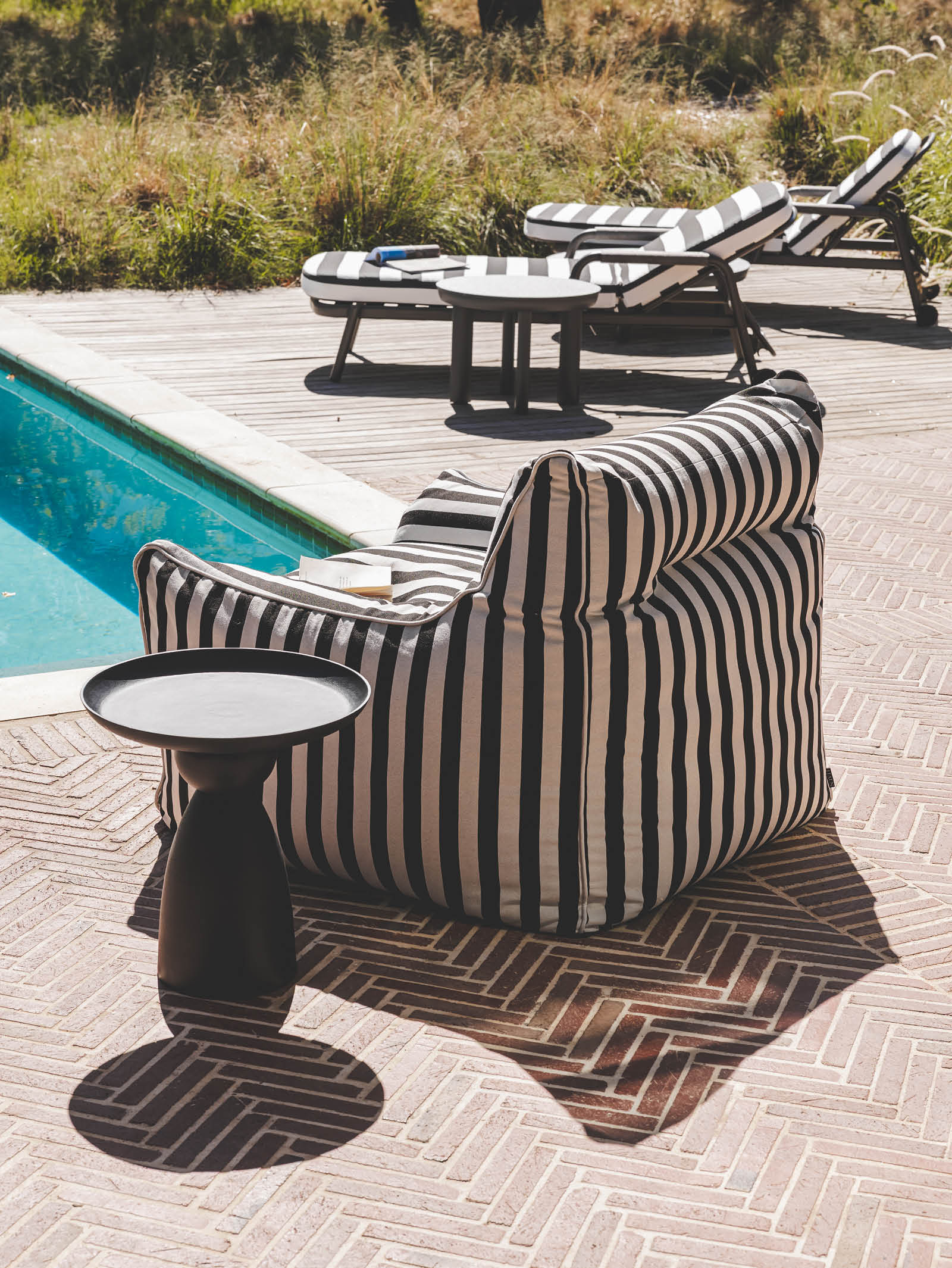 Optimal Outdoor Side Table in Thunder - Hertex Haus - Hertex Haus