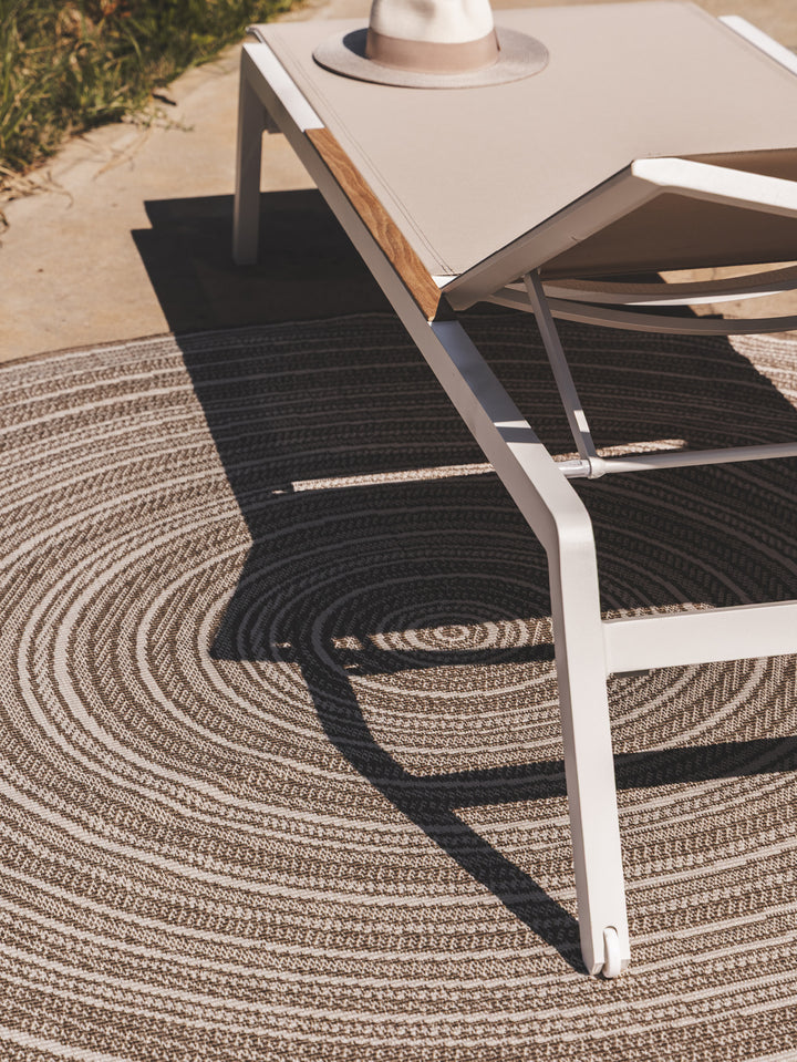 Orbit Round Rug in Lino