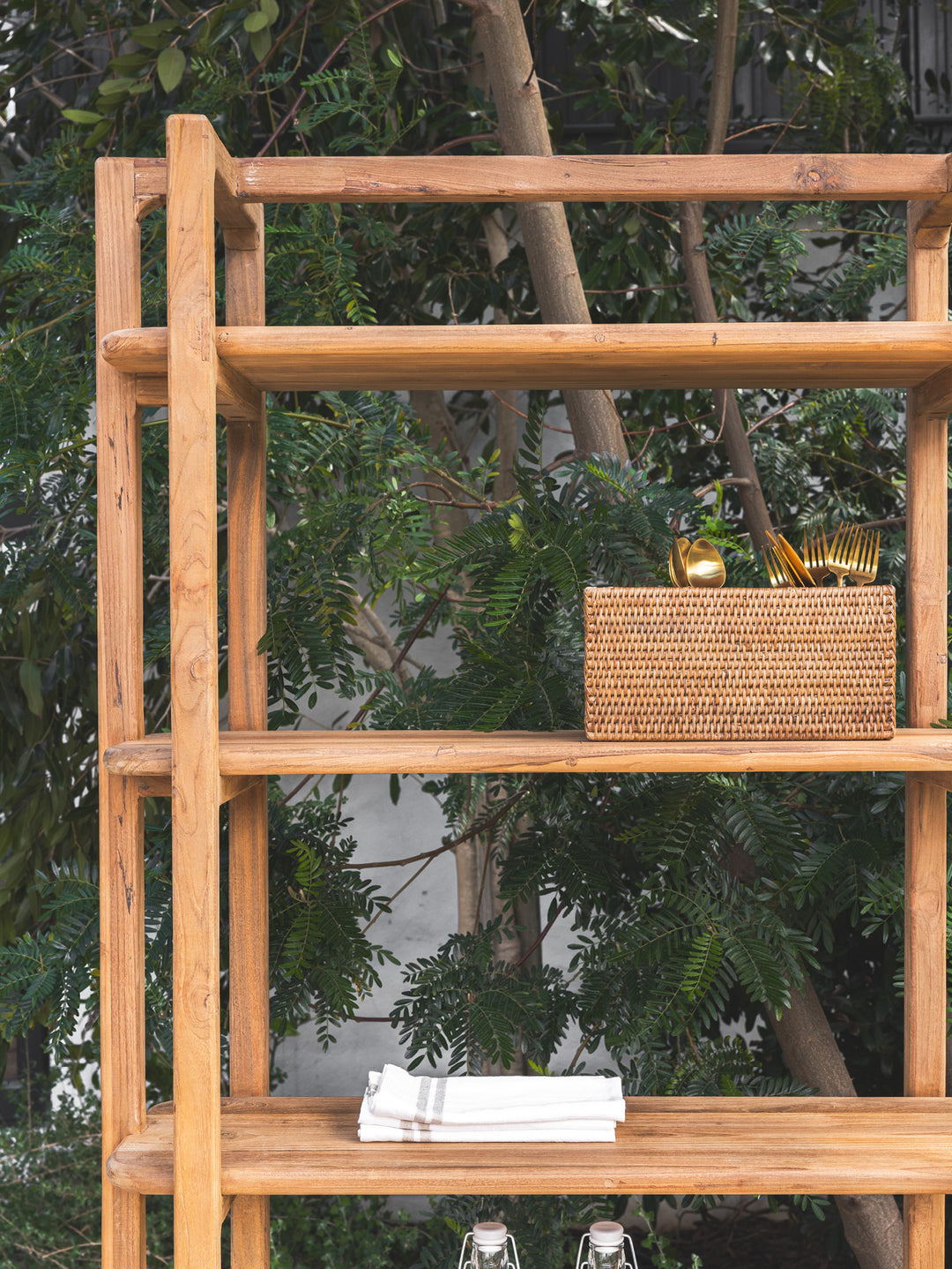 Osaka Teak Shelf in Natura