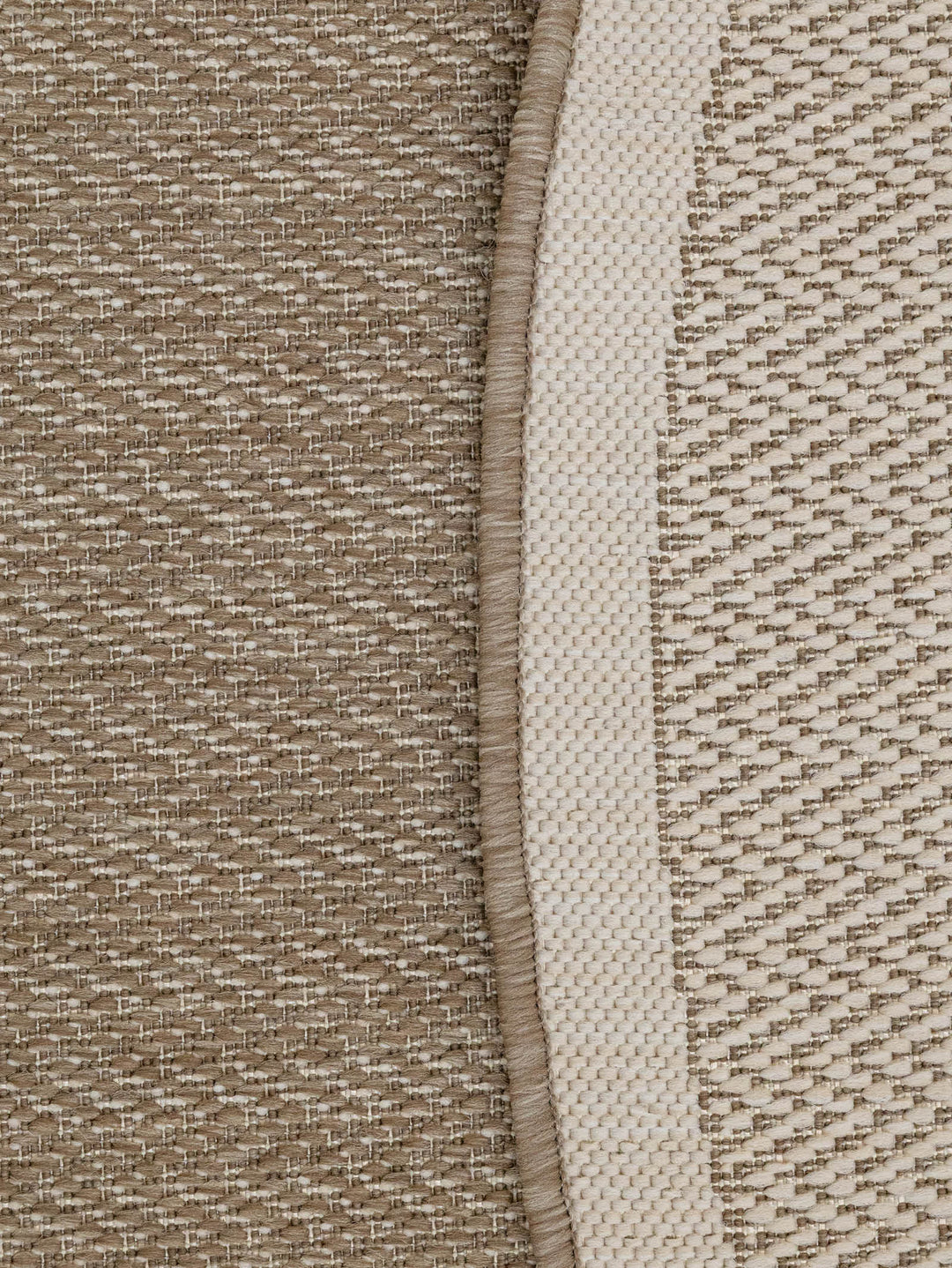Outback Round Rug in Chai