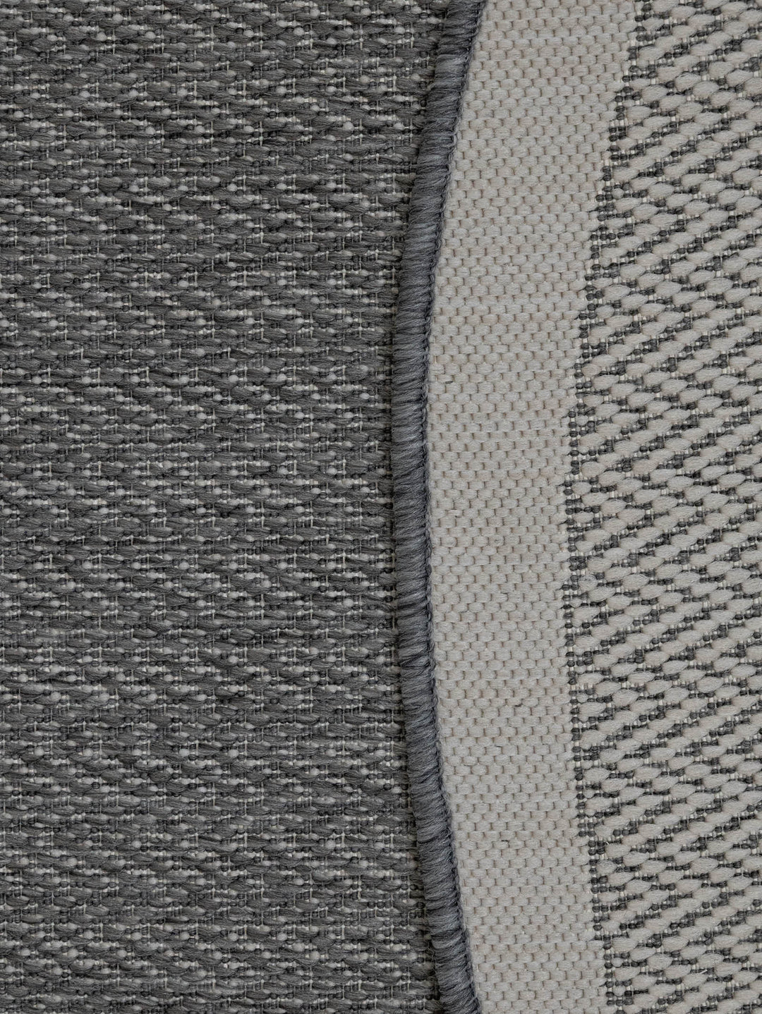 Outback Rug in Creme