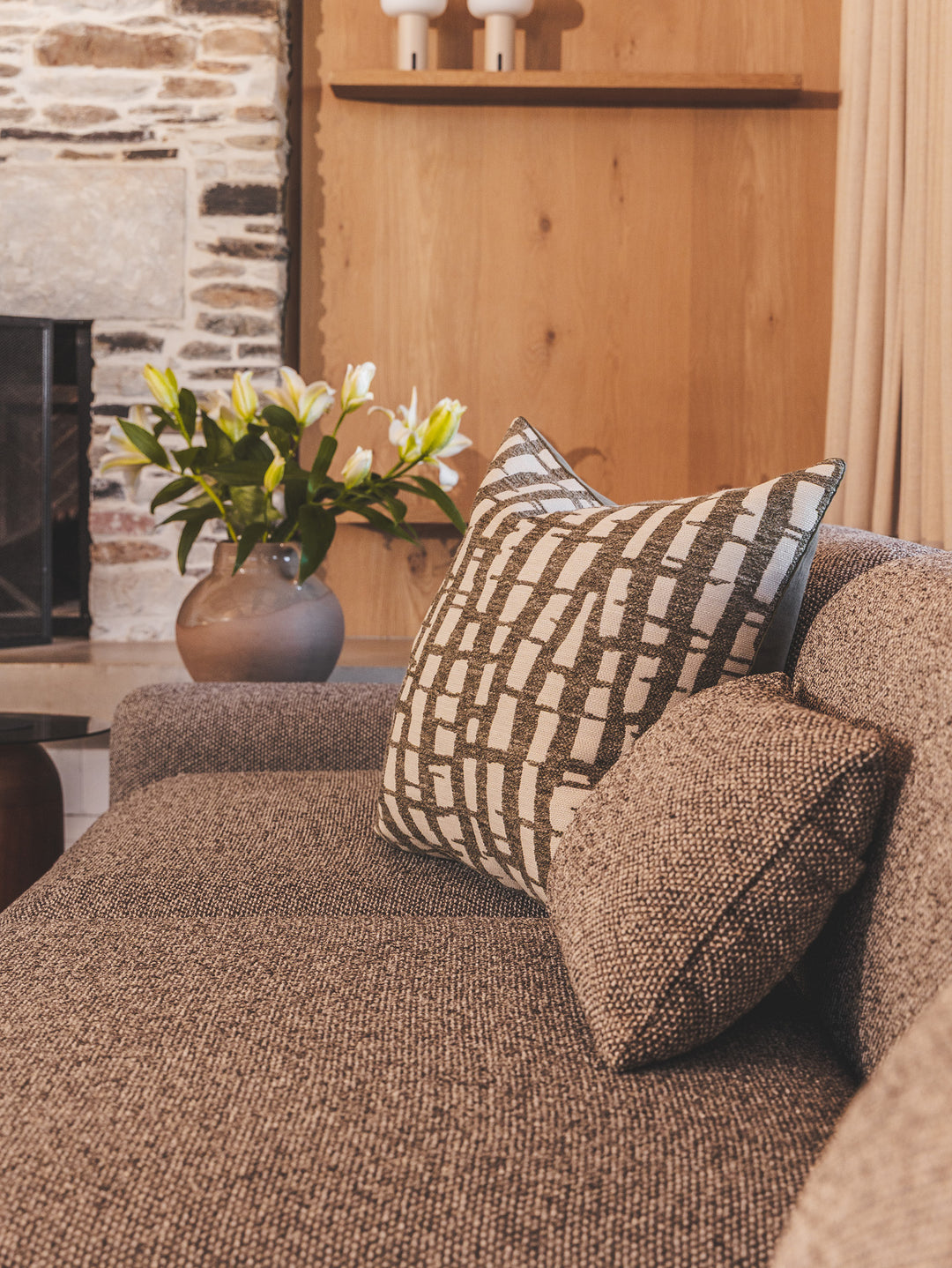 Outlander Scatter in Cactus