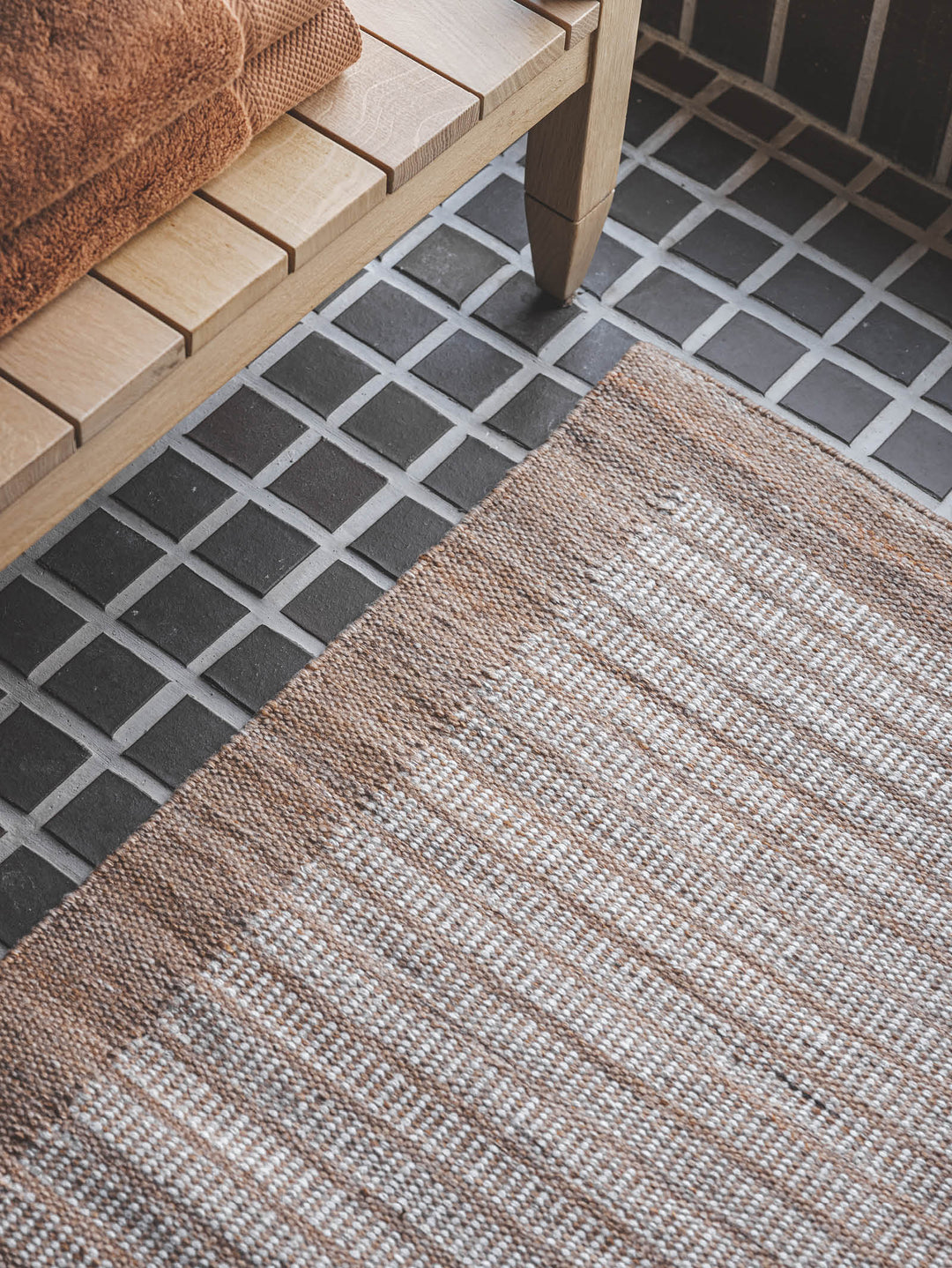 Outline Bathmat