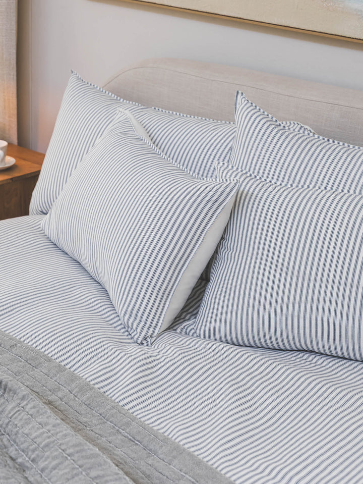 Oxford Bed Set